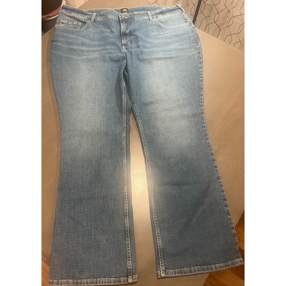 Lee Womens Mid Rise Bootcut Jeans Blue Denim Friction Resistant Size 26W NEW